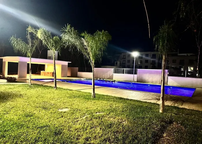 2 Bedroom Apartment, Compartido Apartment