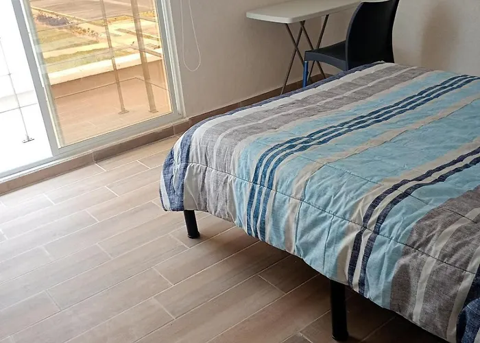 2 Bedroom Apartment, Compartido Apartment